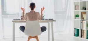 Cómo afrontar el estrés laboral