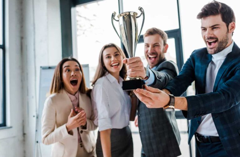 Programas de Reconocimiento de Empleados