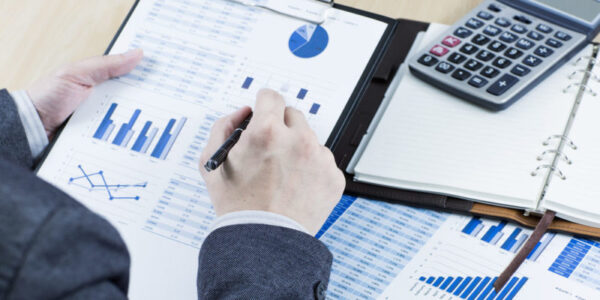 Características básicas de la información financiera
