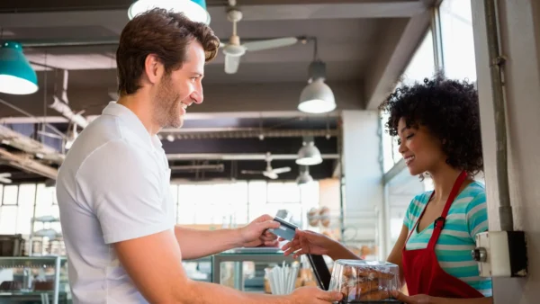 Las ofertas de mercado como medio para satisfacer las necesidades y deseos del consumidor
